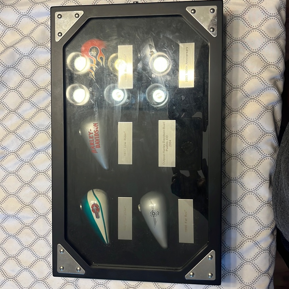 Harley Davidson 2004 Commemorative Gas Tank Model Set, great shape